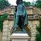 Пам’ятник Д’Артаньяну у місті Ош, неофіційній столиці Гасконі, батьківщині героя роману.